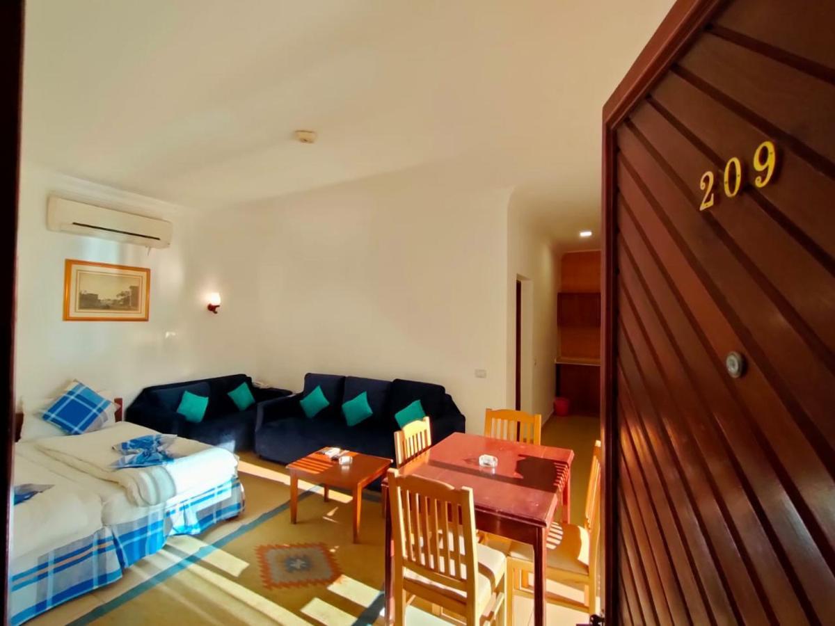4S Hotel Dahab Bagian luar foto